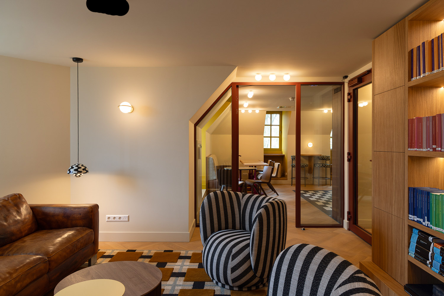 12 – Systeemwanden Amsterdam